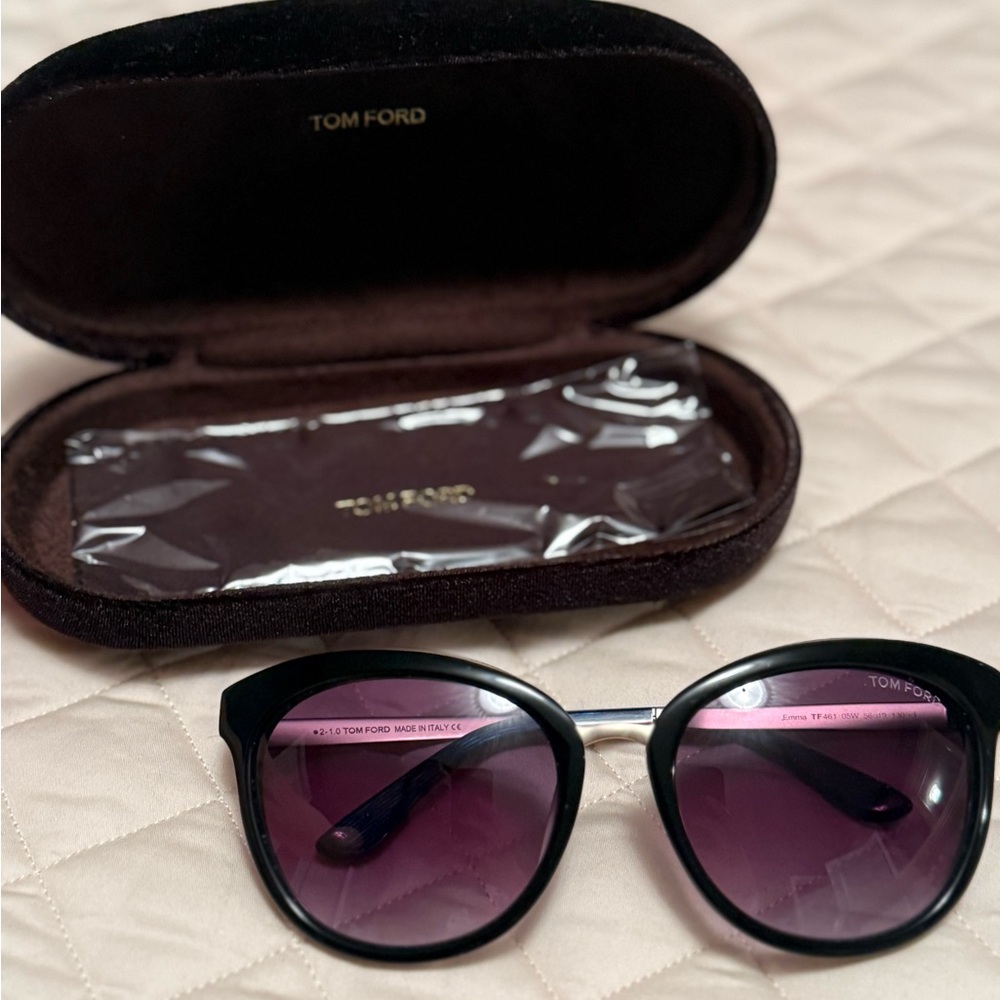 Tom Ford Black Cat-Eye Sunglasses - Picture 2 of 6